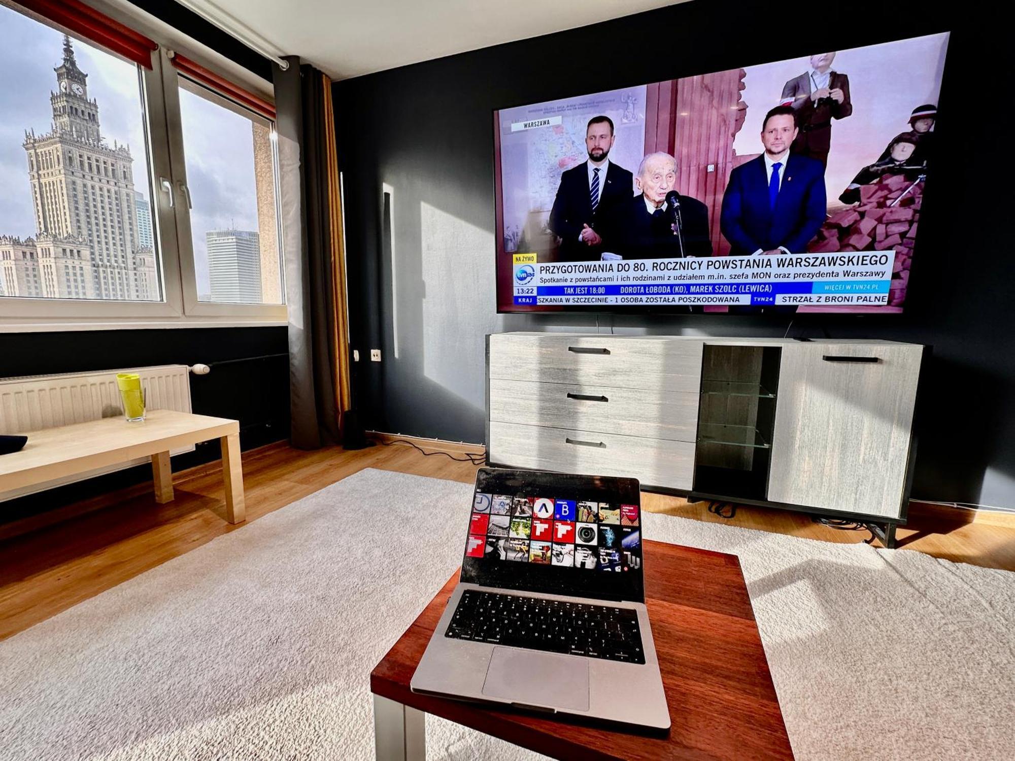 View 3 Fast Wifi 1gbs 85'tv Amazontv Hbo Disney+ Appartamento *